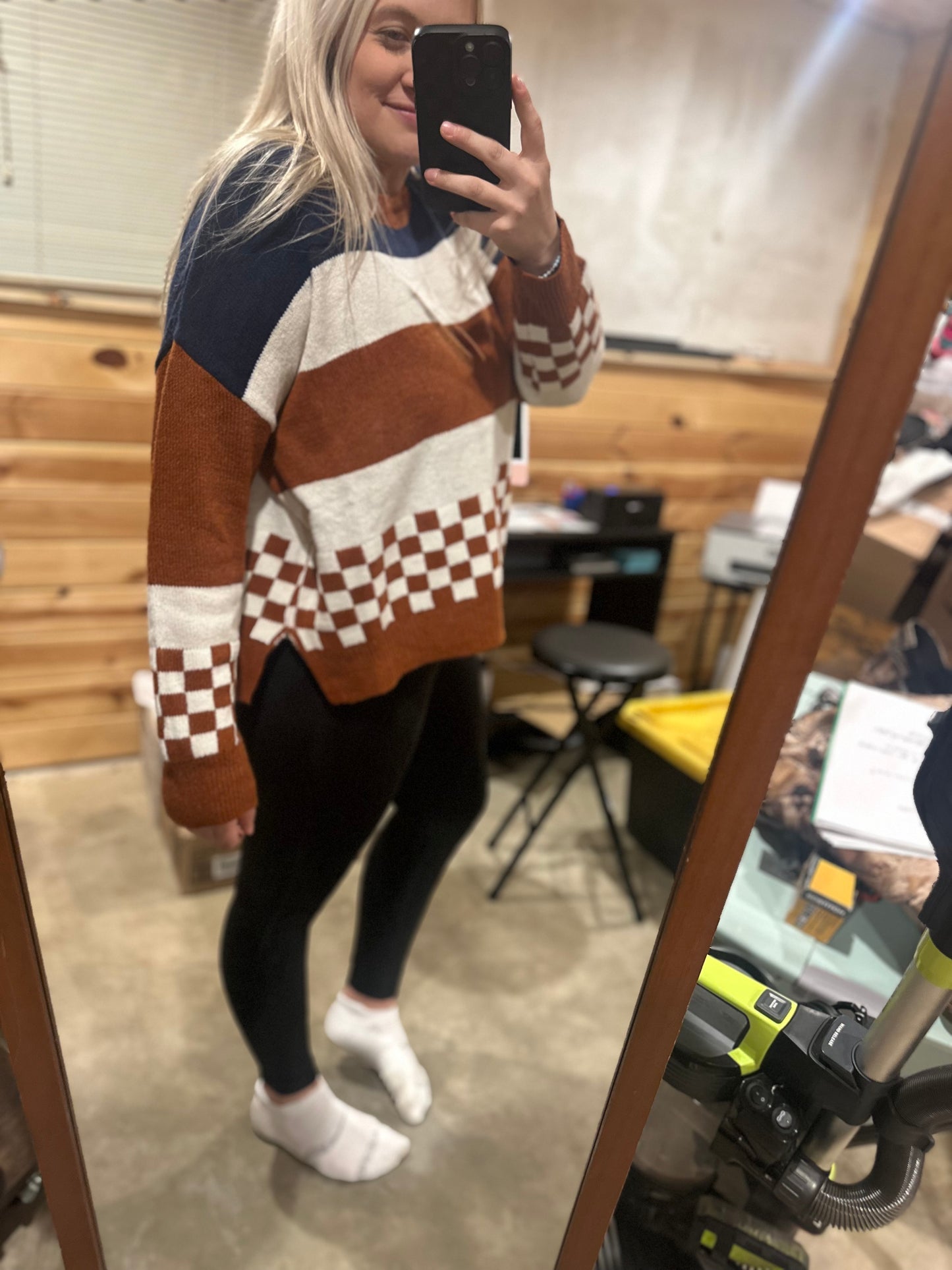 COLORBLOCK CHECKERBOARD SWEATER