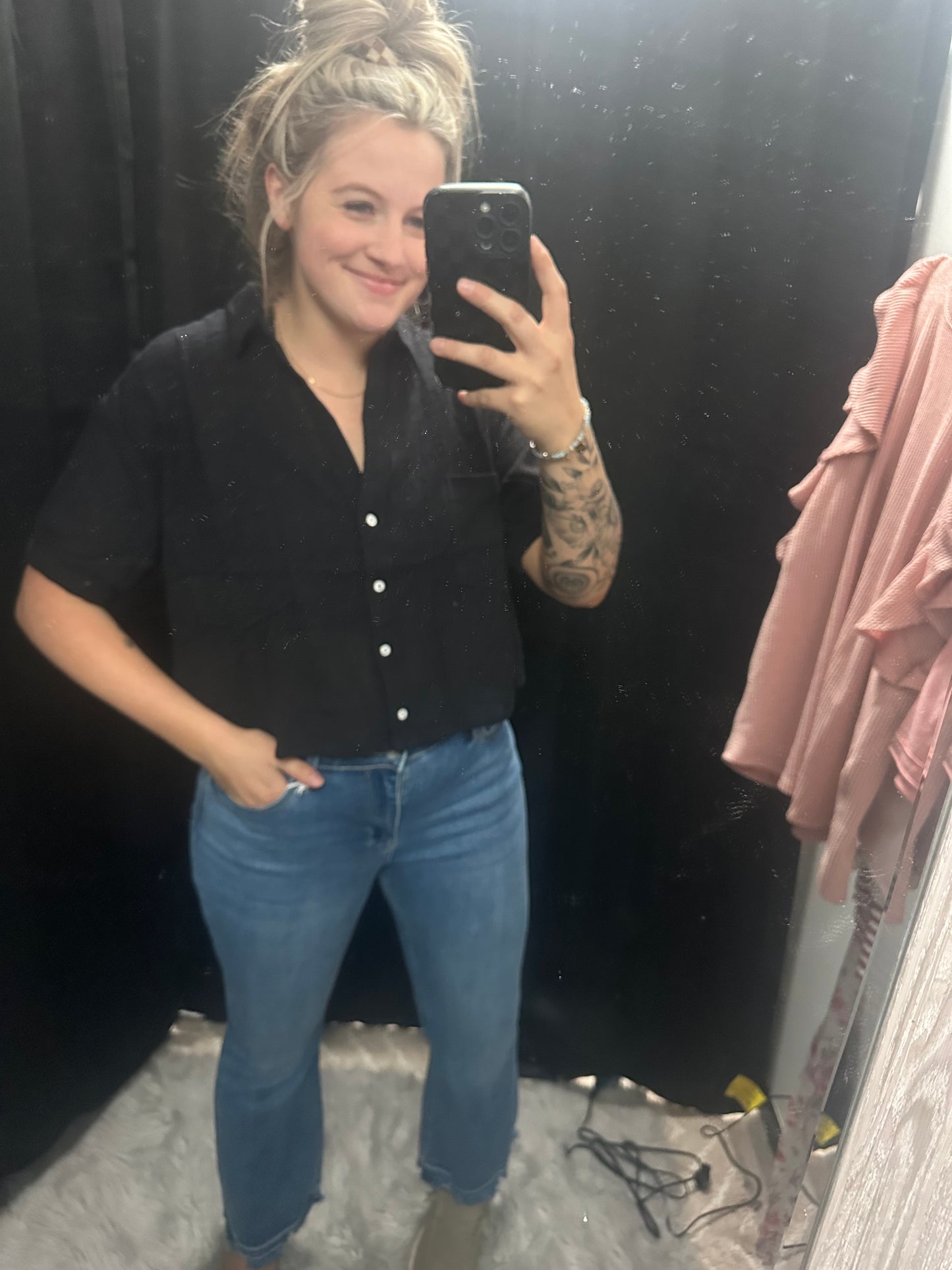 Short Sleeve Button-Front Crop Shirt -- BLACK