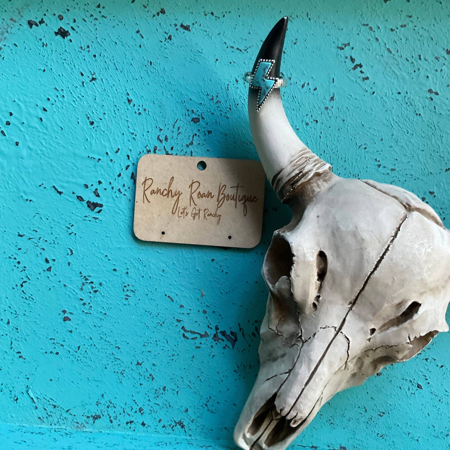 Thunder Stone Stretch Ring: Turquoise