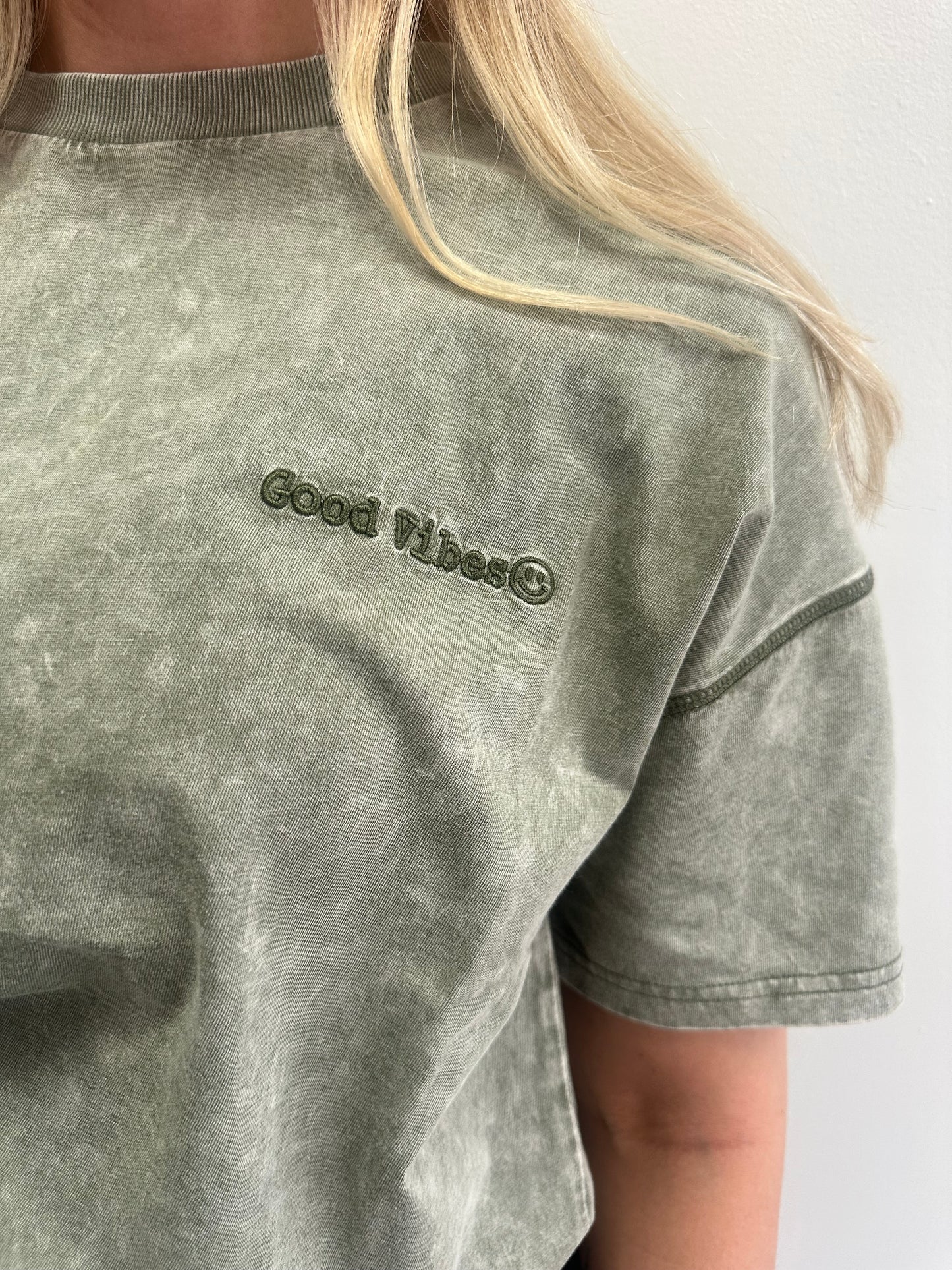 Good Vibes Tee